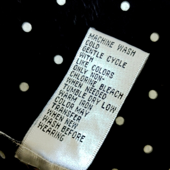 Madison & Max Black Polka Dot Capri Crop Pants - Picture 3 of 7